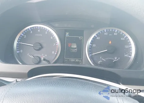 2019 Toyota Highlander Le z USA, uszkodzony, nr VIN 5TDZZRFH0KS290576